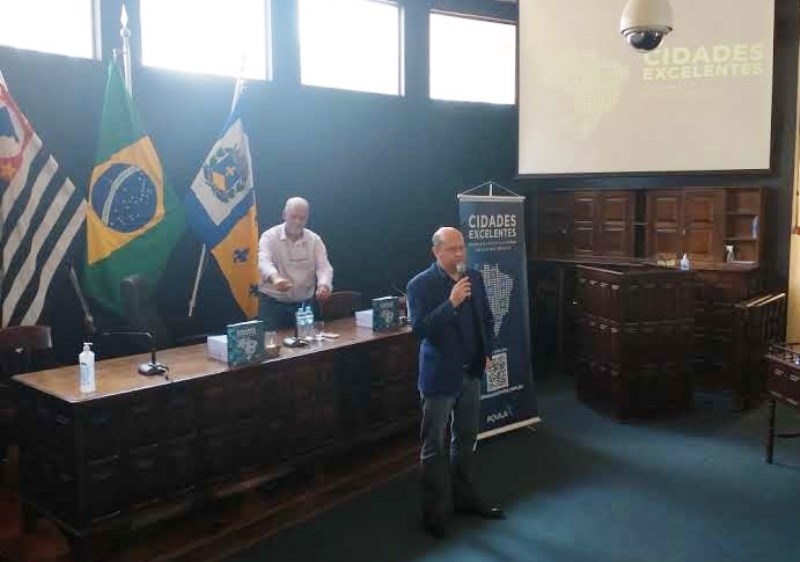 Câmara sedia encontro regional para apresentação do projeto ‘Cidades Excelentes’, do Instituto Áquila