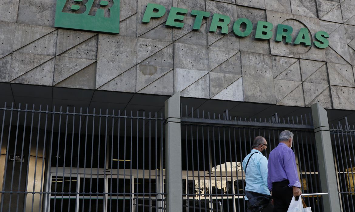 Petrobras investirá R$16 bilhões na Bacia de Campos